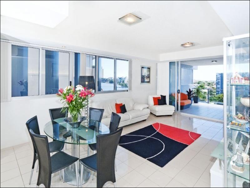 38/98 Thorn Street, Kangaroo Point QLD 4169