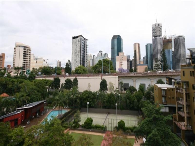 15 Goodwin Street, Kangaroo Point QLD 4169