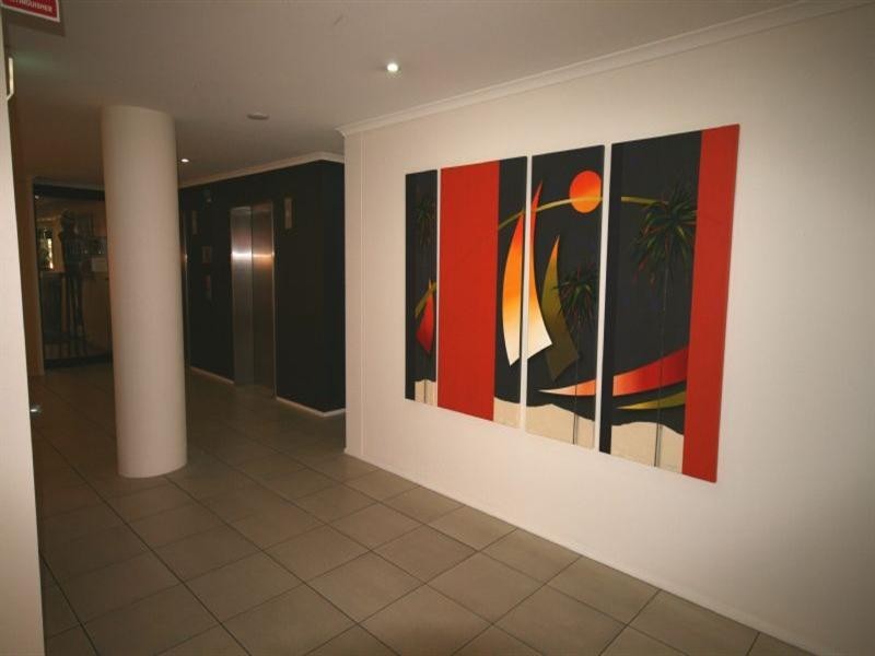 15 Goodwin Street, Kangaroo Point QLD 4169