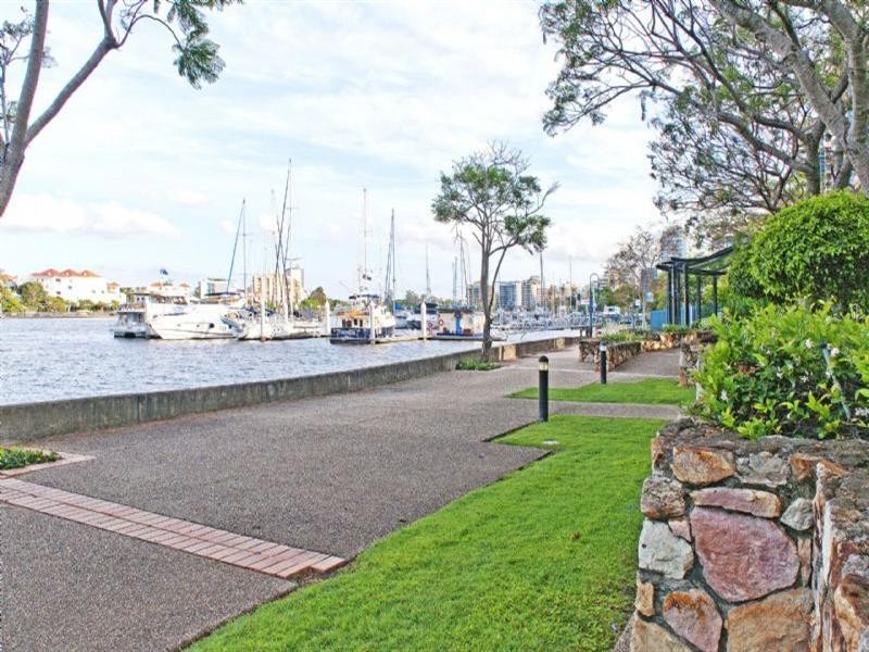 34/50 Rotherham Street, Kangaroo Point QLD 4169