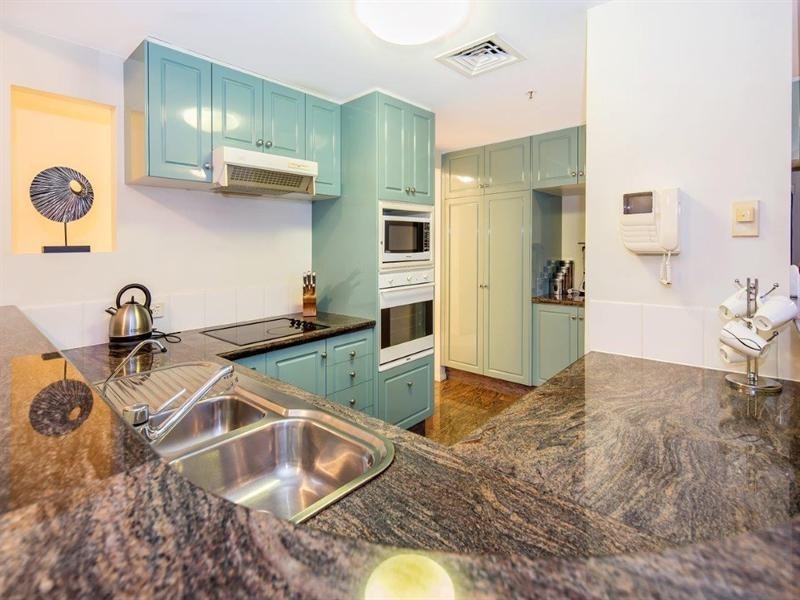 36/8 Goodwin Street, Kangaroo Point QLD 4169