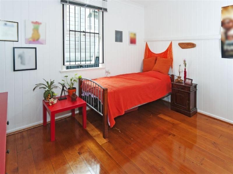 80 Thomas Street, Kangaroo Point QLD 4169