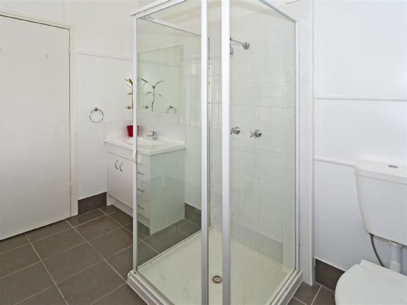 80 Thomas Street, Kangaroo Point QLD 4169