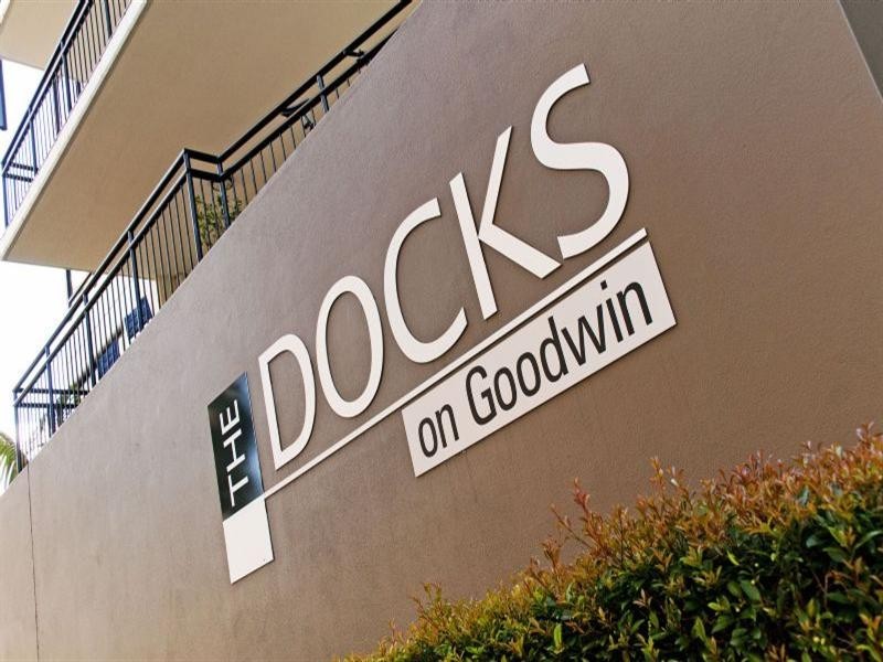 108/15 Goodwin Street, Kangaroo Point QLD 4169