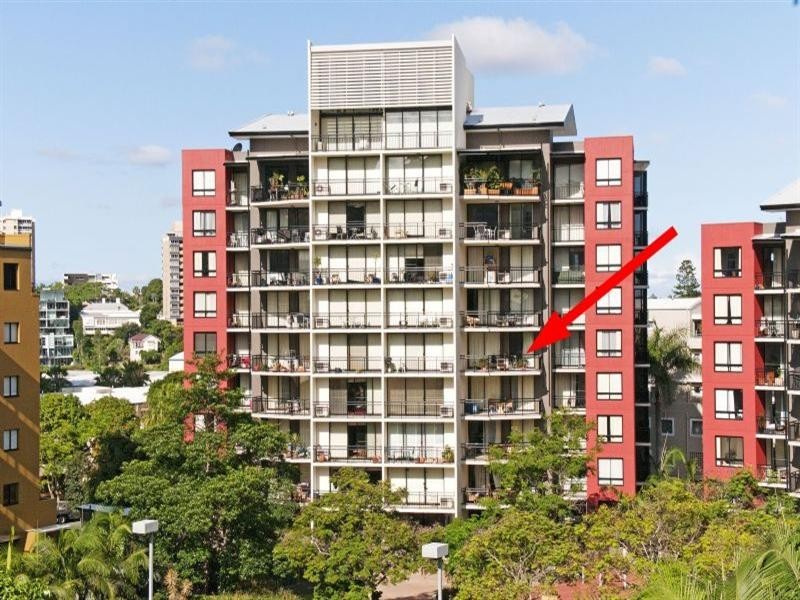 108/15 Goodwin Street, Kangaroo Point QLD 4169