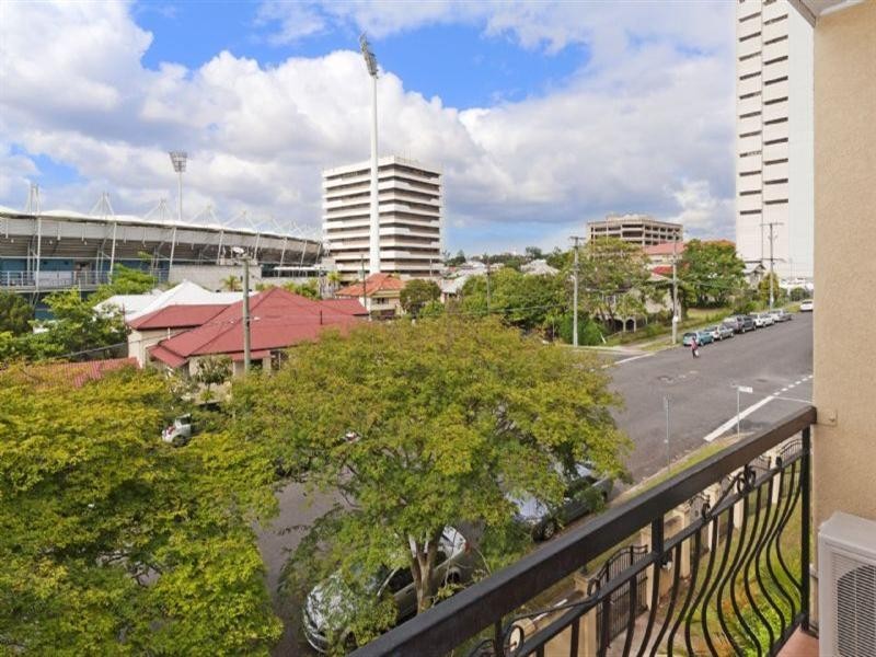 6/60 Linton Street, Kangaroo Point QLD 4169