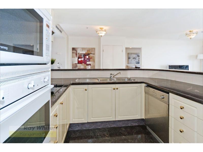 72/8 Goodwin Street, Kangaroo Point QLD 4169