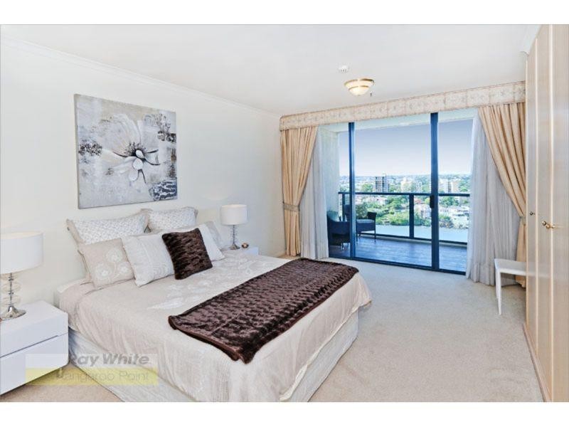 72/8 Goodwin Street, Kangaroo Point QLD 4169