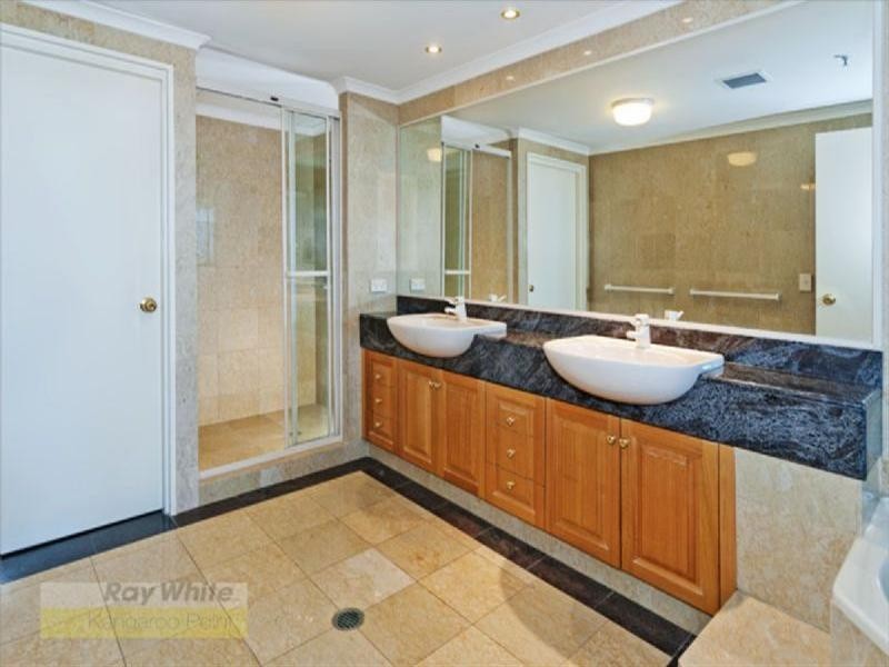 72/8 Goodwin Street, Kangaroo Point QLD 4169