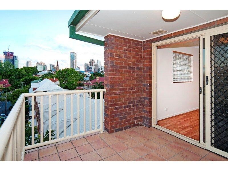 13/263 Gregory Terrace, Spring Hill QLD 4000