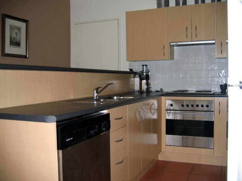 2/650 Brunswick Street, New Farm QLD 4005