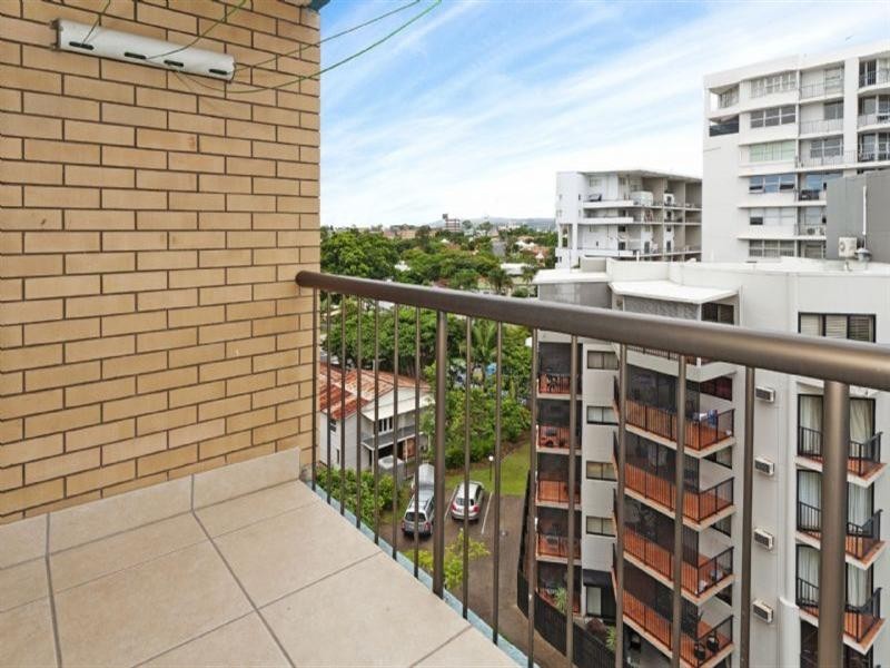 89 Thorn Street, Kangaroo Point QLD 4169