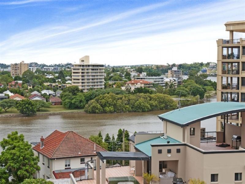 89 Thorn Street, Kangaroo Point QLD 4169