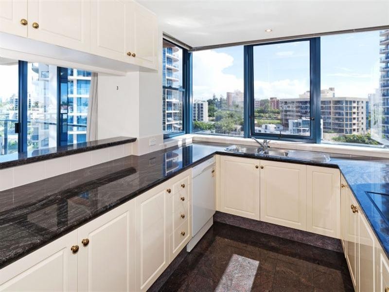 33/8 Goodwin Street, Kangaroo Point QLD 4169