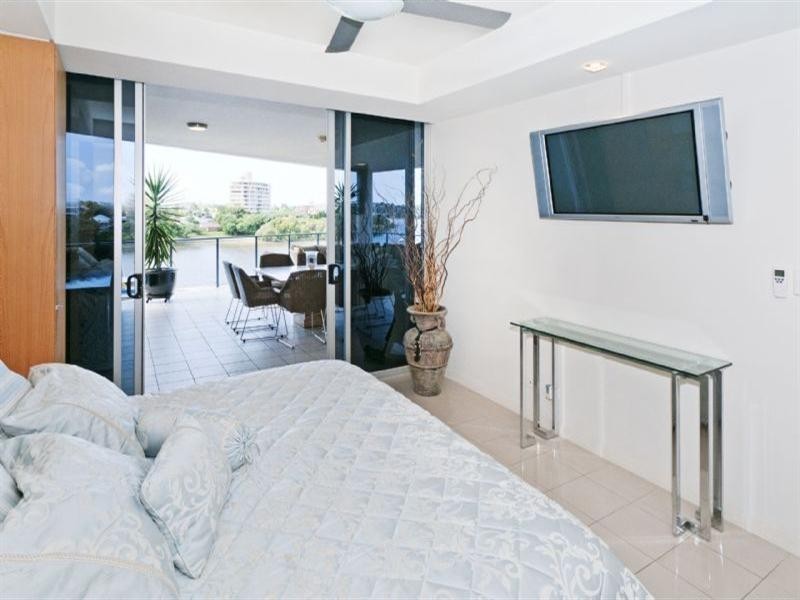 12/98 Thorn Street, Kangaroo Point QLD 4169