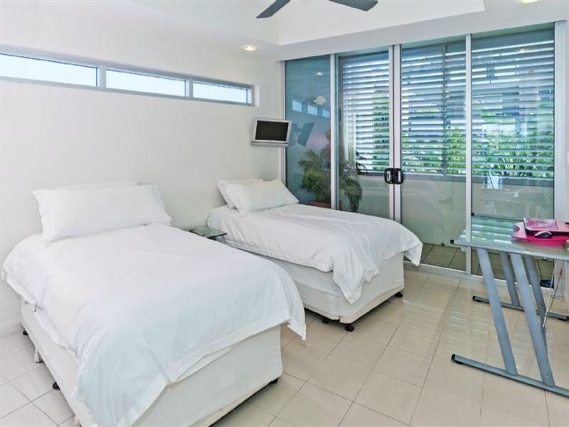 12/98 Thorn Street, Kangaroo Point QLD 4169