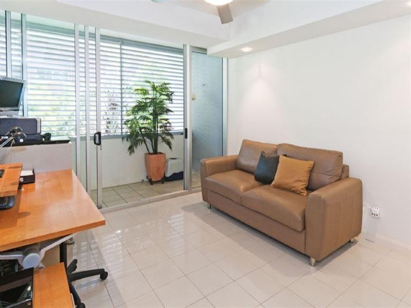 12/98 Thorn Street, Kangaroo Point QLD 4169