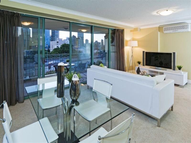 1 Goodwin Street, Kangaroo Point QLD 4169