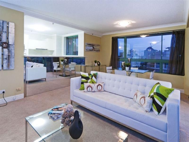 1 Goodwin Street, Kangaroo Point QLD 4169