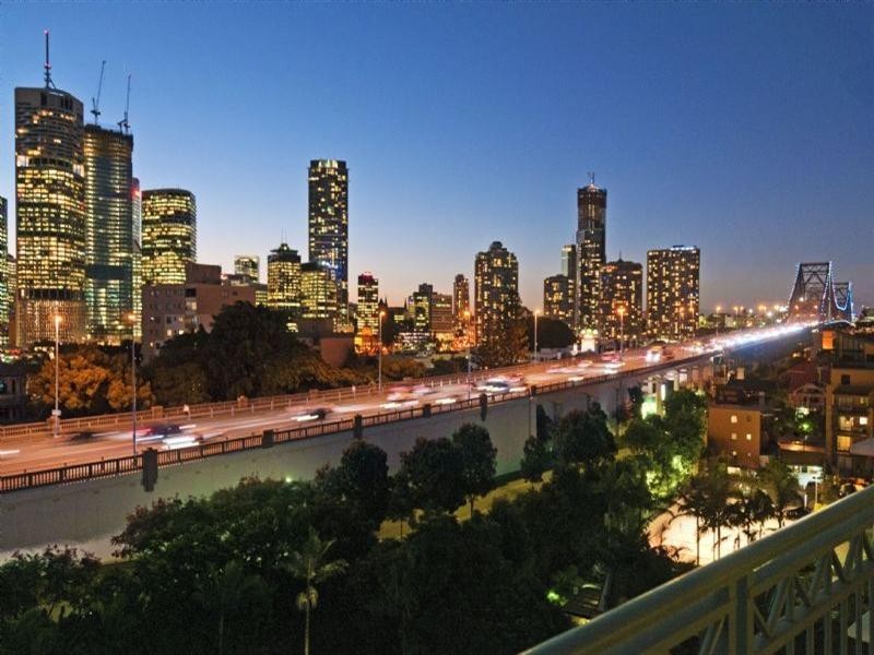 1 Goodwin Street, Kangaroo Point QLD 4169