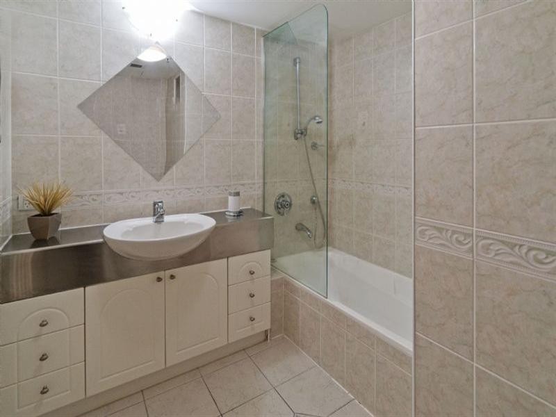 1 Goodwin Street, Kangaroo Point QLD 4169