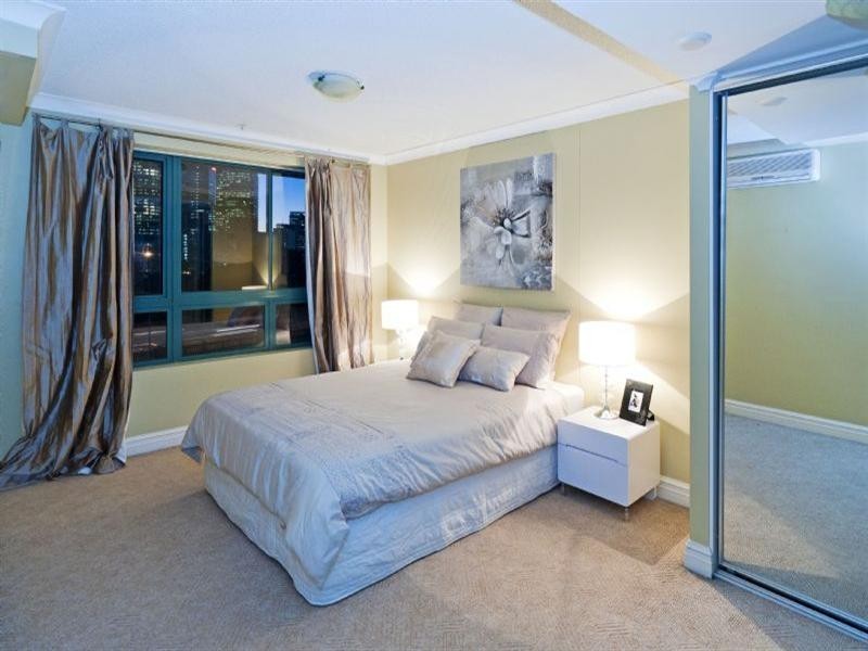 1 Goodwin Street, Kangaroo Point QLD 4169