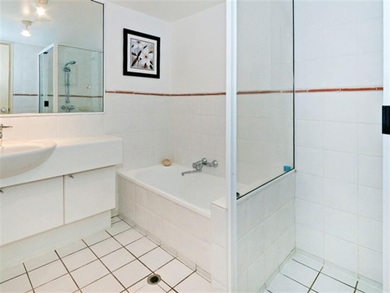 50 Rotherham Street, Kangaroo Point QLD 4169