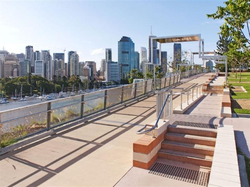 30/355 Main Street, Kangaroo Point QLD 4169