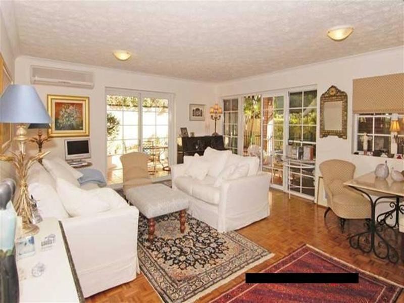 106 Racecourse Road, Ascot QLD 4007