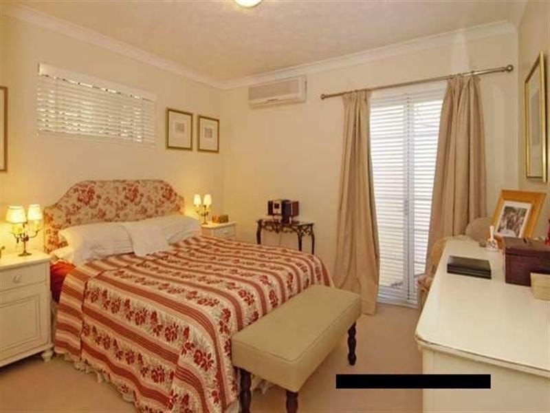 106 Racecourse Road, Ascot QLD 4007