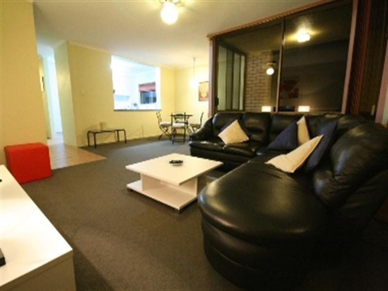 235 Main Street, Kangaroo Point QLD 4169