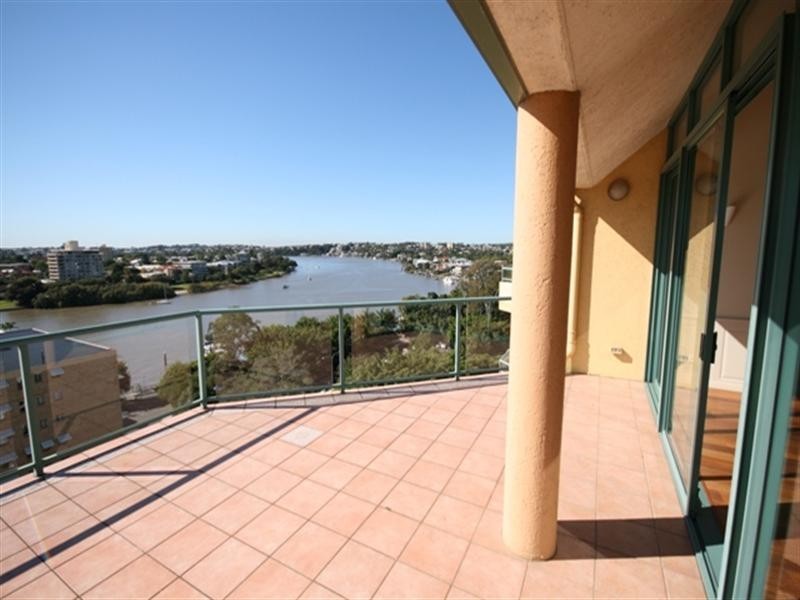 10 Park Avenue, Kangaroo Point QLD 4169