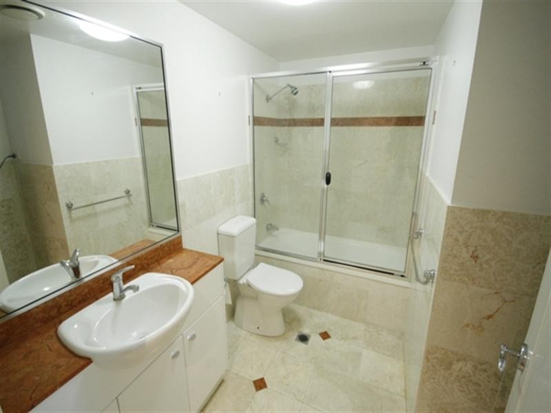 165 Main Street, Kangaroo Point QLD 4169