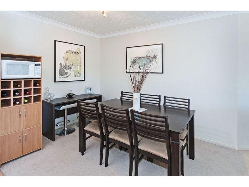 15/239 Shafston Avenue, Kangaroo Point QLD 4169