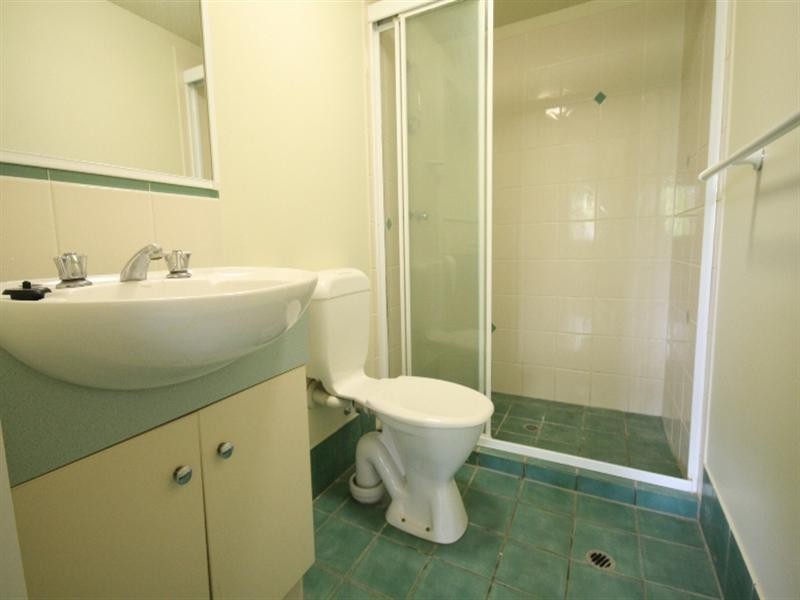 219 Wellington Road, Kangaroo Point QLD 4169