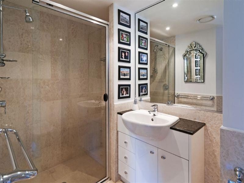 420/36 Macdonald Street, Kangaroo Point QLD 4169