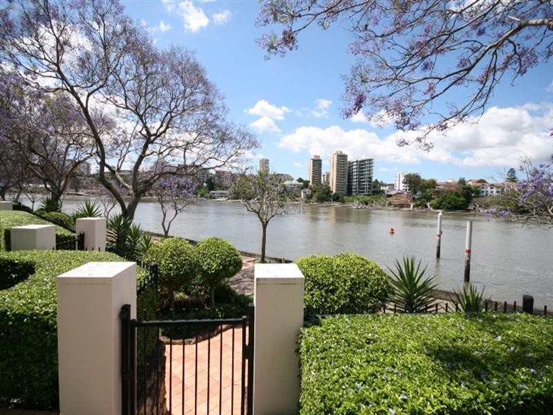 50 Rotherham Street, Kangaroo Point QLD 4169