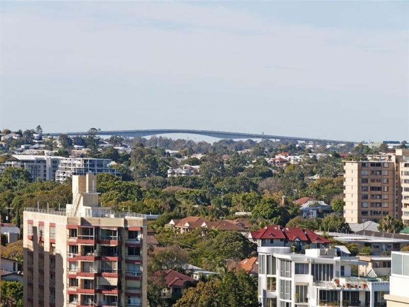 64/82 O’Connell Street, Kangaroo Point QLD 4169