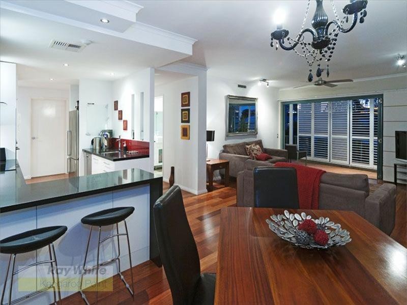 34/10 Goodwin Street, Kangaroo Point QLD 4169