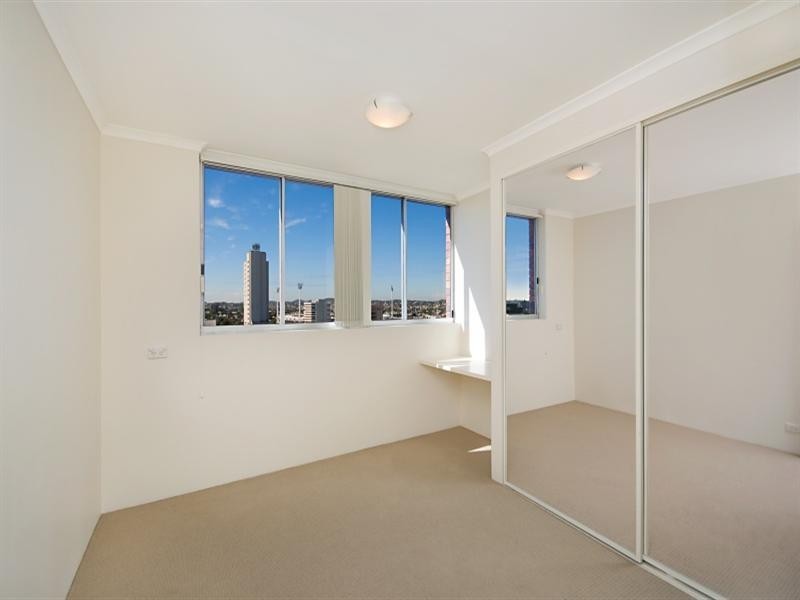 19 Ellis Street, Kangaroo Point QLD 4169