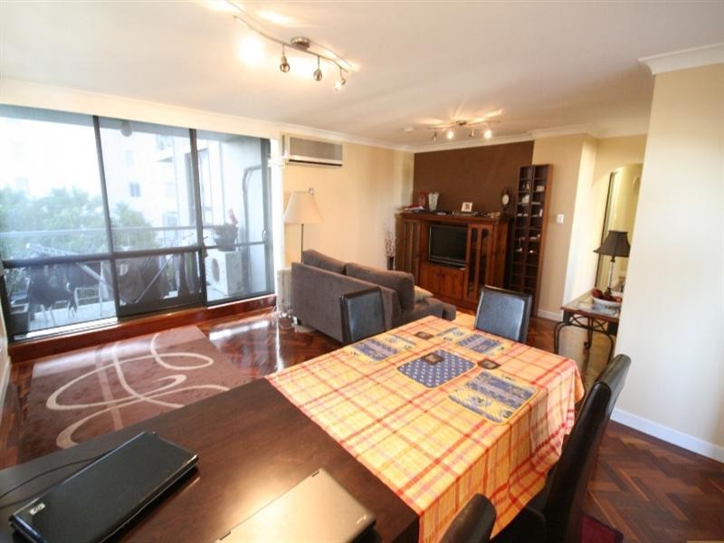 83 O’Connell Street, Kangaroo Point QLD 4169