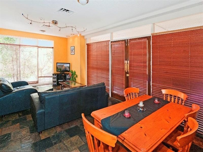 355 Main Street, Kangaroo Point QLD 4169