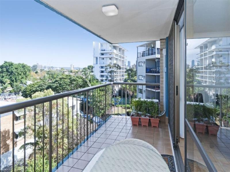 17/89 Thorn Street, Kangaroo Point QLD 4169