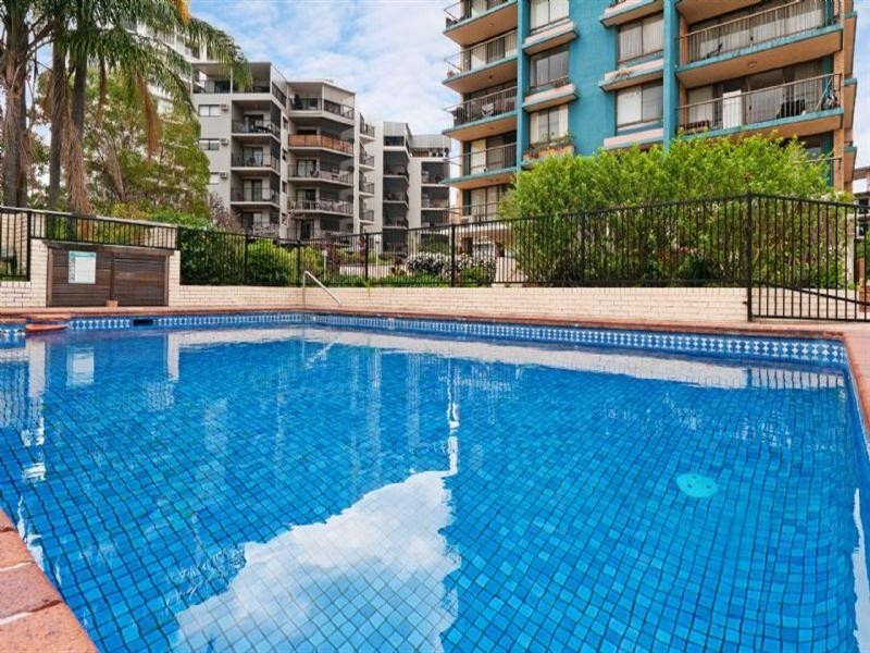 17/89 Thorn Street, Kangaroo Point QLD 4169