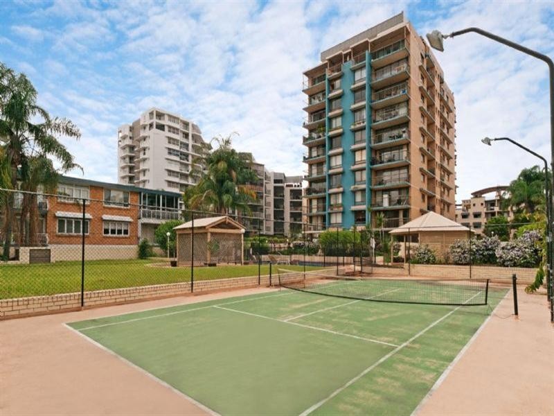 17/89 Thorn Street, Kangaroo Point QLD 4169
