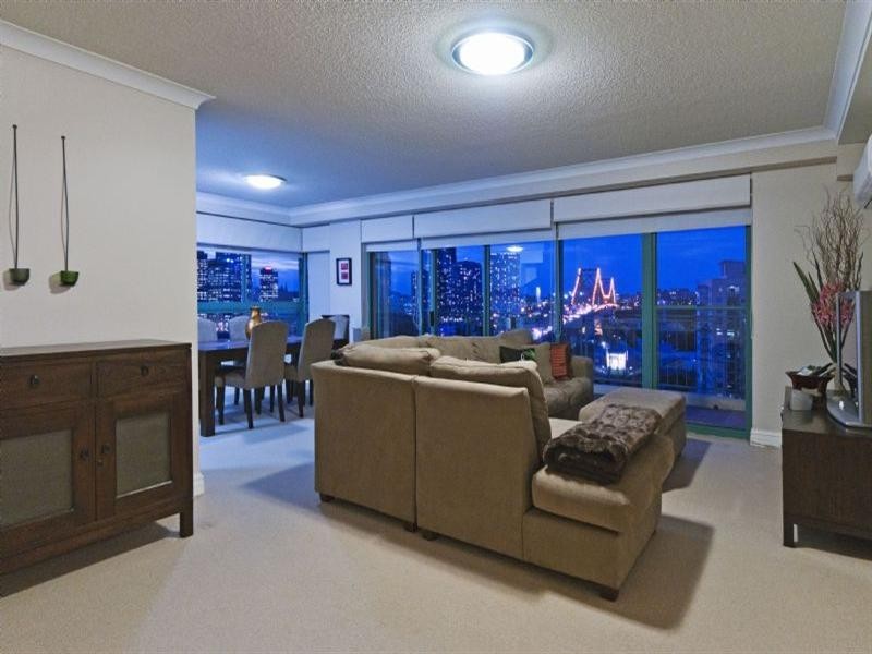 61/1 Goodwin Street, Kangaroo Point QLD 4169