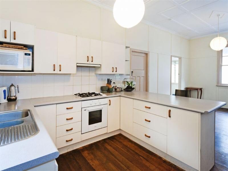 19 Bell Street, Kangaroo Point QLD 4169