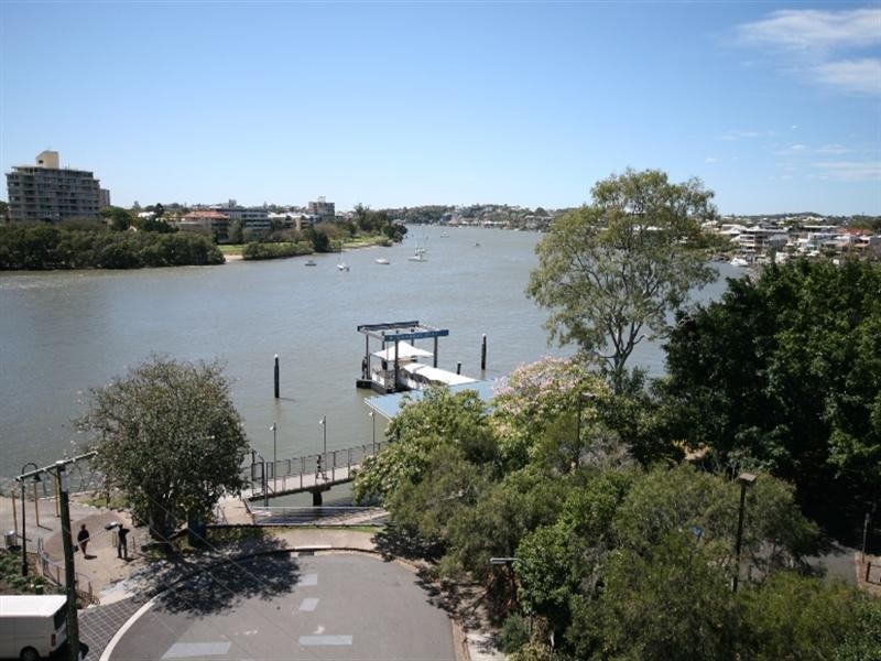 34 Park Avenue, East Brisbane QLD 4169