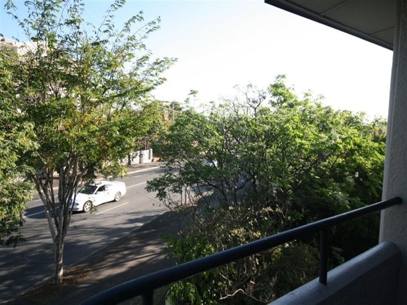 430 Sandgate Road, Albion QLD 4010
