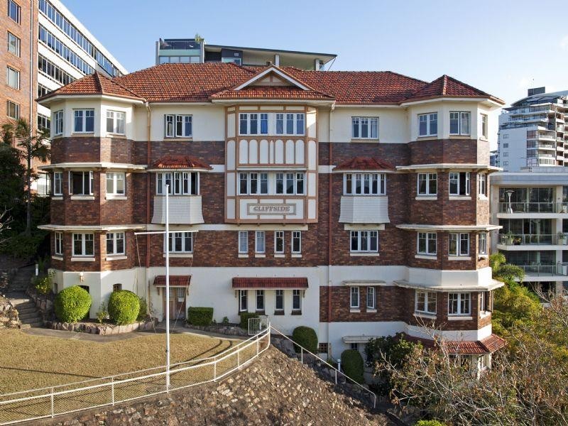 25 Ellis Street, Kangaroo Point QLD 4169